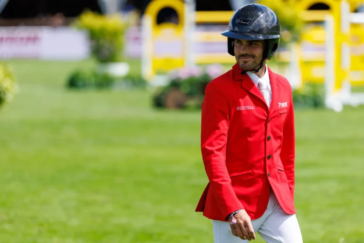 Springreiter Felix Koller aus Oberösterreich im Parcours